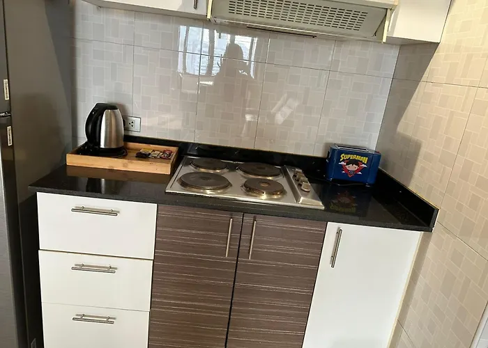 Apartment Fully Furnished Omni Tower Nana - Sukhumvit Soi 4 *