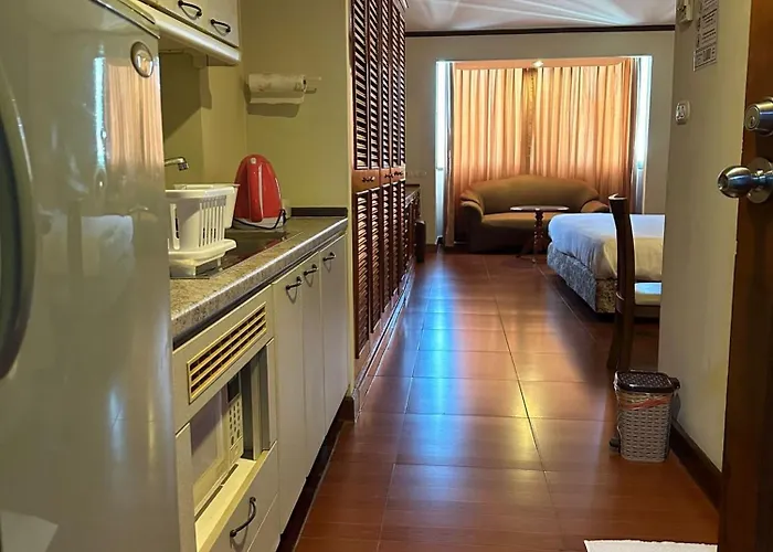Apartment Fully Furnished Omni Tower Nana - Sukhumvit Soi 4 Bangkok