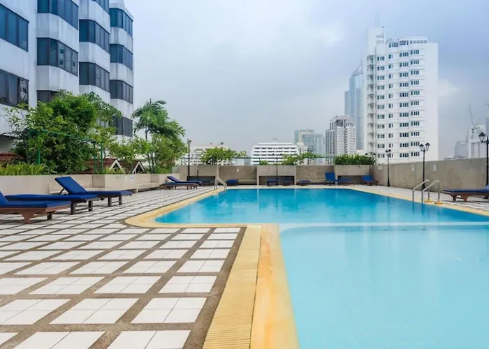 Fully Furnished Omni Tower Nana - Sukhumvit Soi 4 Bangkok