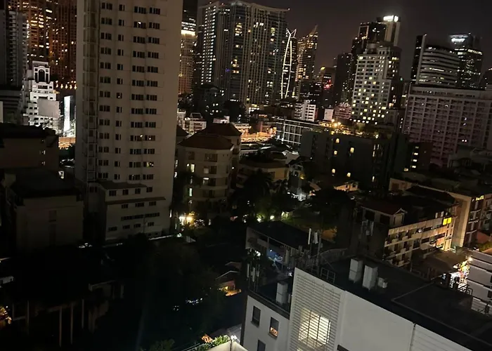 Fully Furnished Omni Tower Nana - Sukhumvit Soi 4 Bangkok